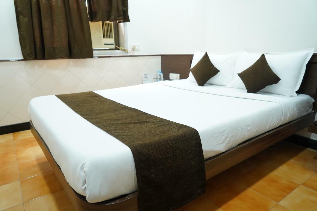 Sharda Residency Hotel Mumbai Kültér fotó